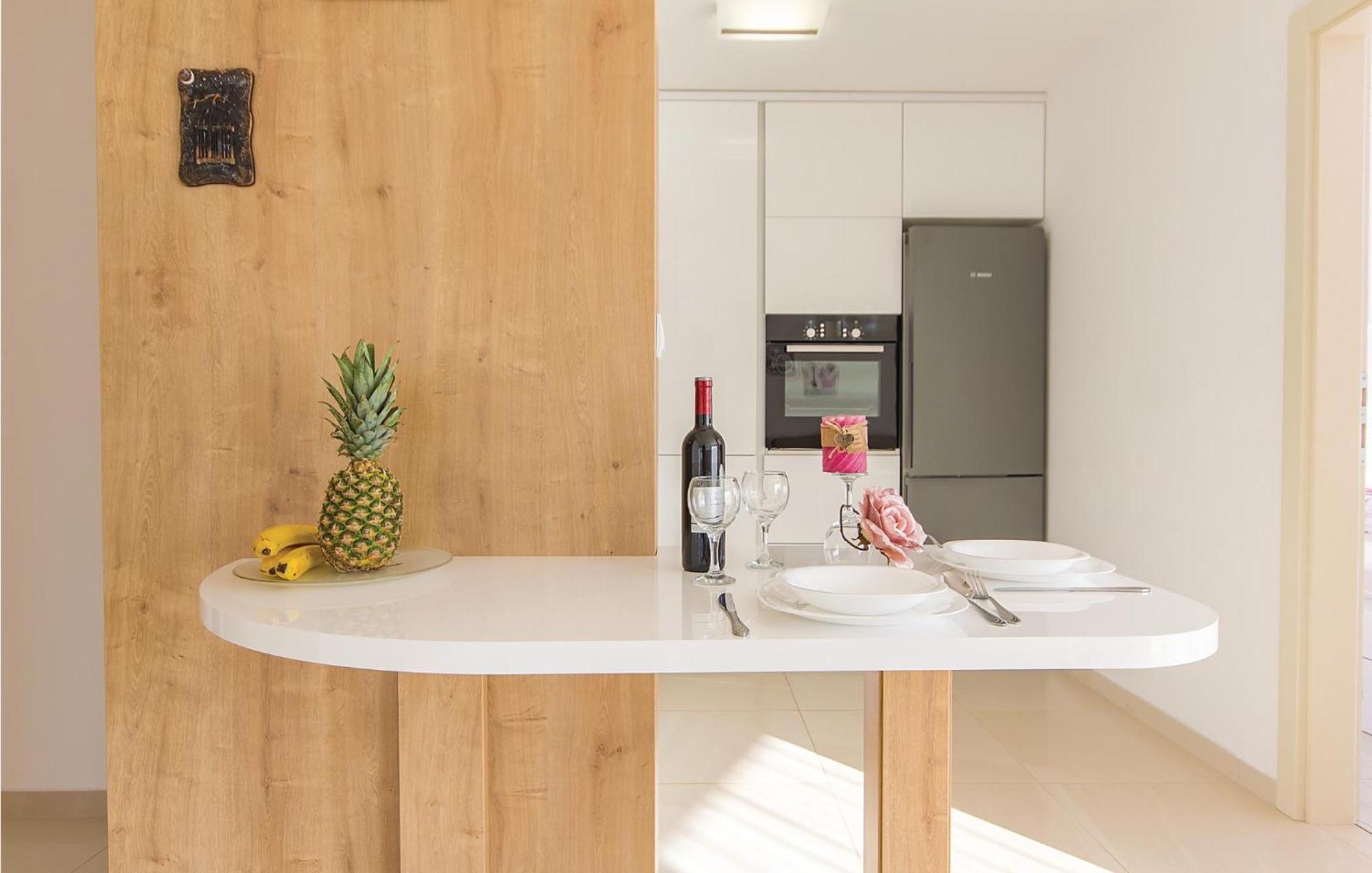 Lovely Apartment In Medulin With Kitchen Exterior photo